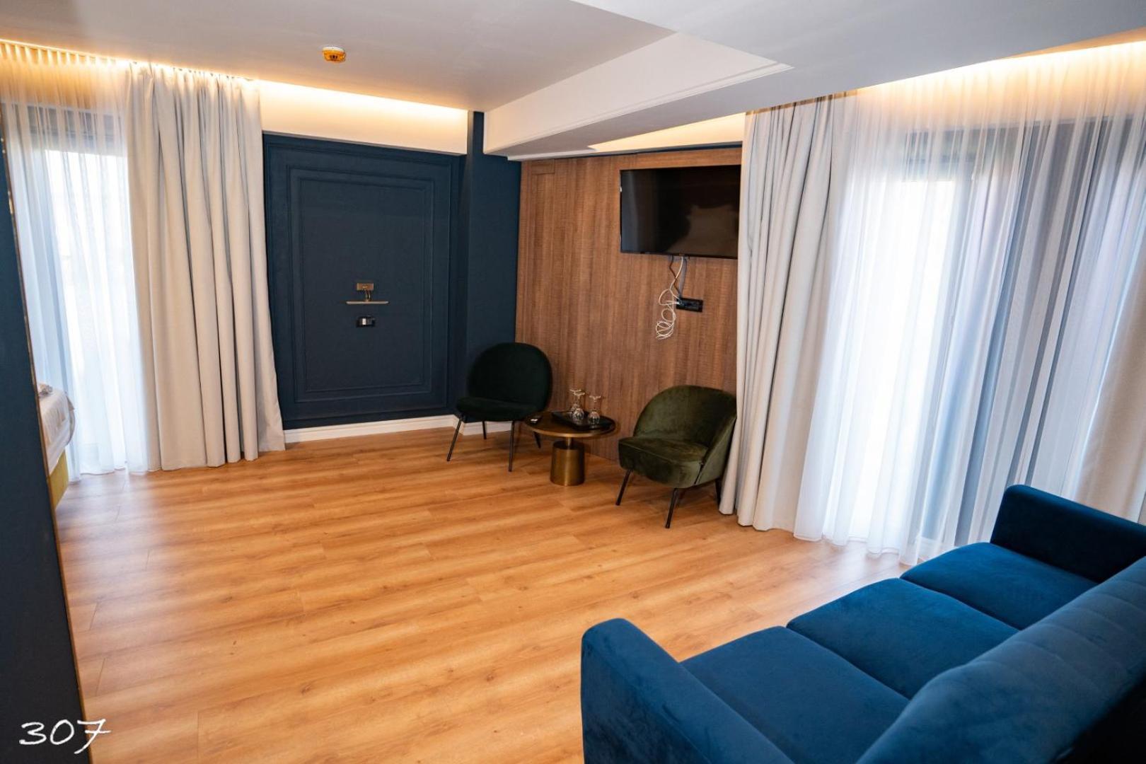 Cosmopolita Boutique Hotel تيميشورا المظهر الخارجي الصورة
