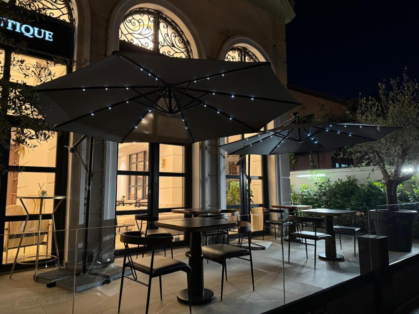 Cosmopolita Boutique Hotel تيميشورا المظهر الخارجي الصورة