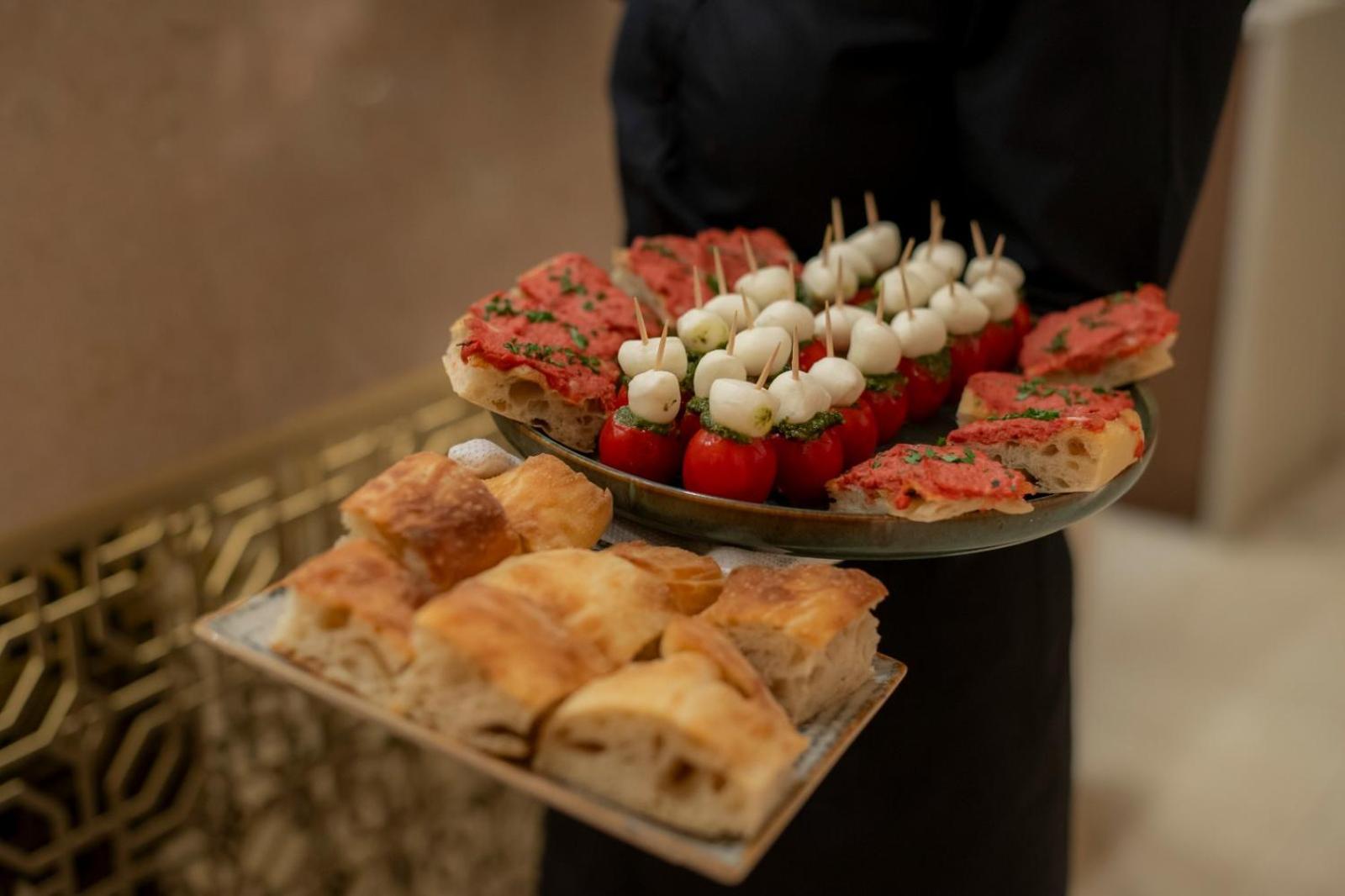 Cosmopolita Boutique Hotel تيميشورا المظهر الخارجي الصورة