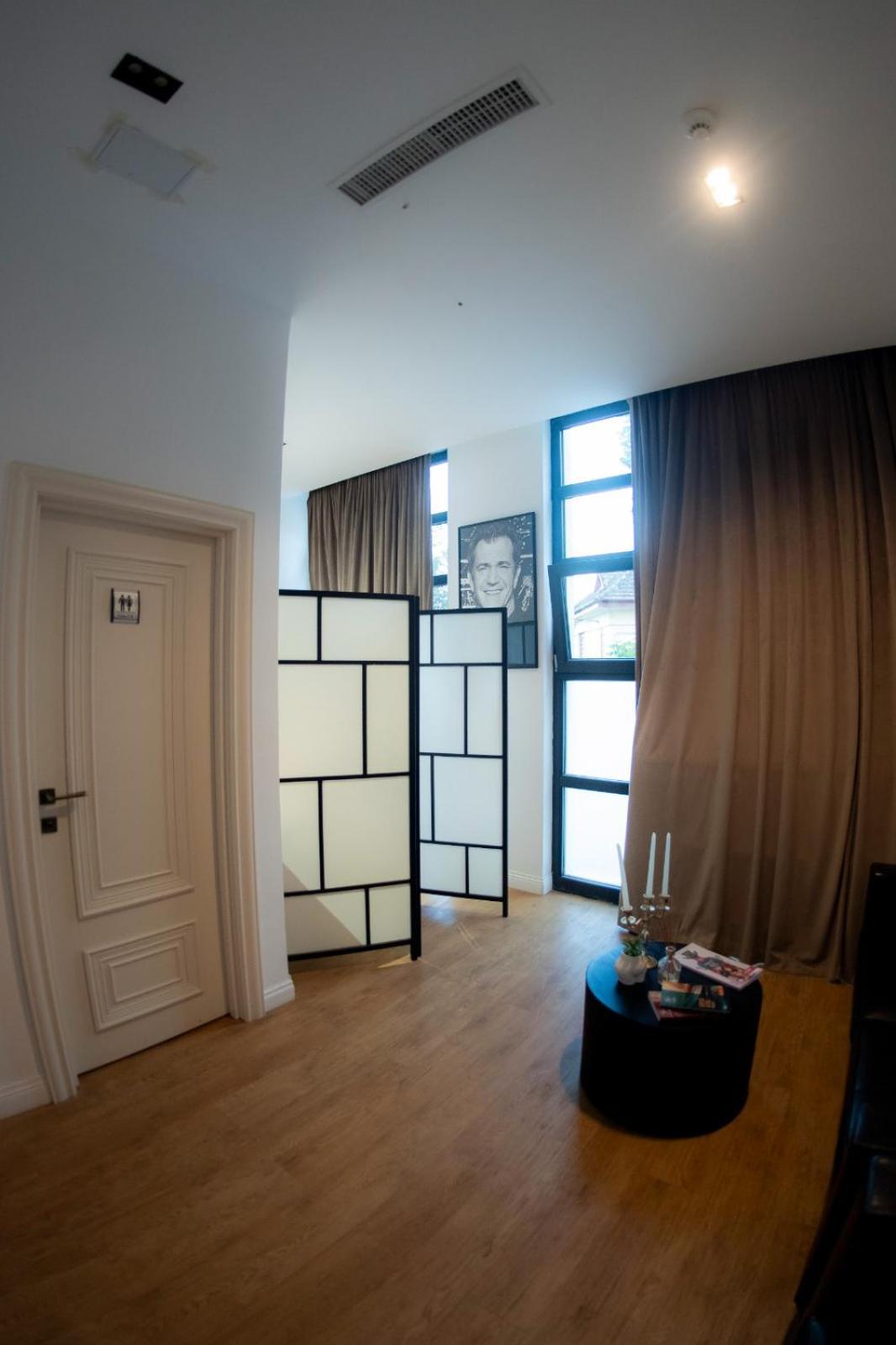Cosmopolita Boutique Hotel تيميشورا المظهر الخارجي الصورة